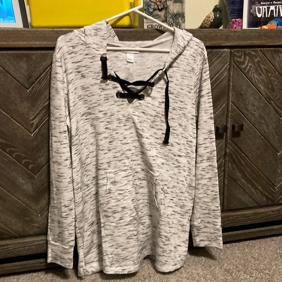 Motherhood Tops - Motherhood maternity sweatshirt, size large
